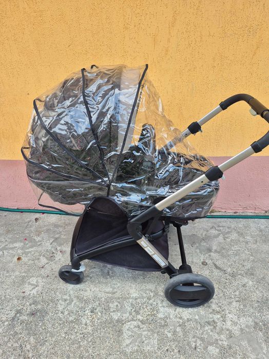 Carut GoodBaby in stare foarte buna + accesorii.