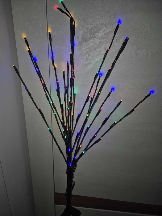 Коледно светещо дърво 110см / 80 LED топла светлина