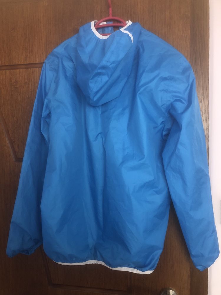Дъждобран Quechua