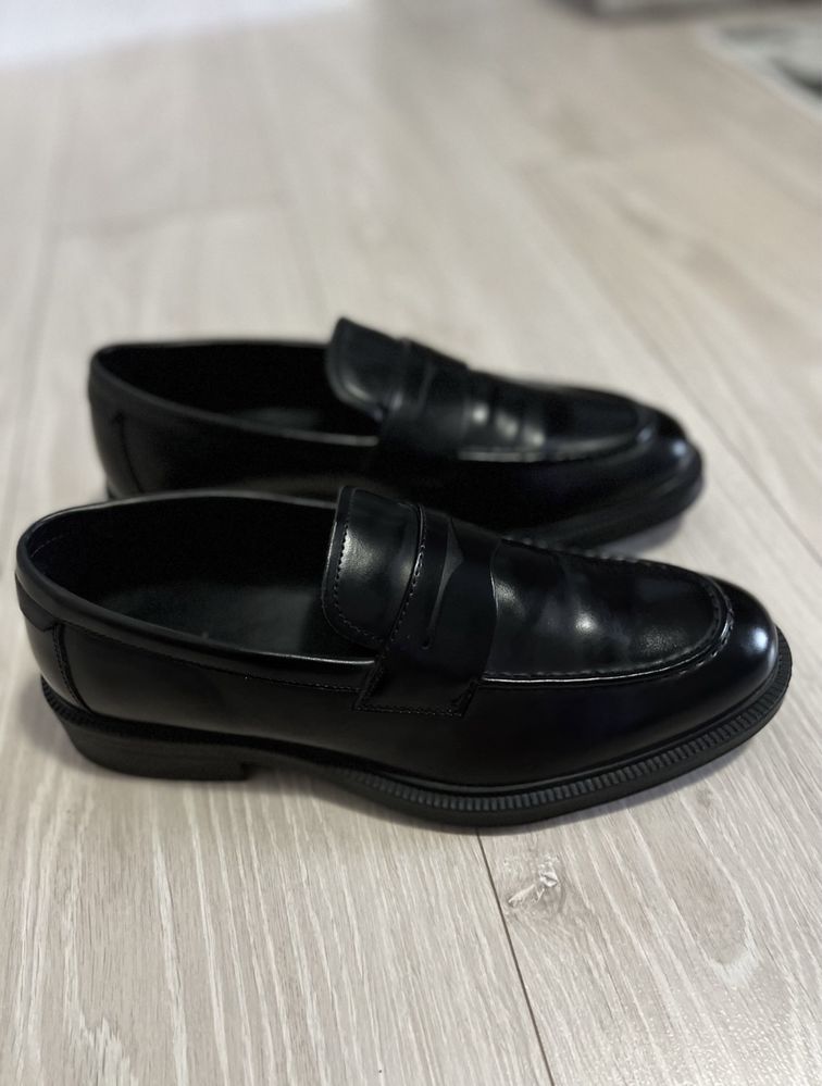 Zara мъжки кожени обувки/мокасини