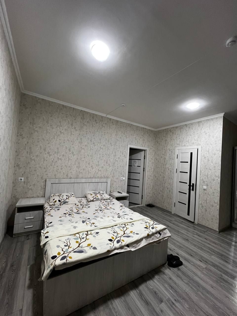 Gastinsa Bez Zaks Chilonzor Mehmonhona БЕЗ ЗАГС гостиница Hotel