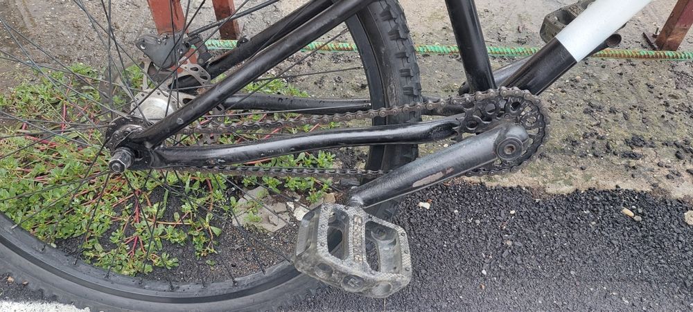 Bicicleta Eastern Bike dirt cu roti de 26