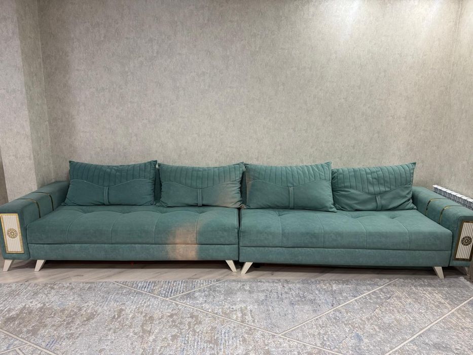 Срочно продам диван