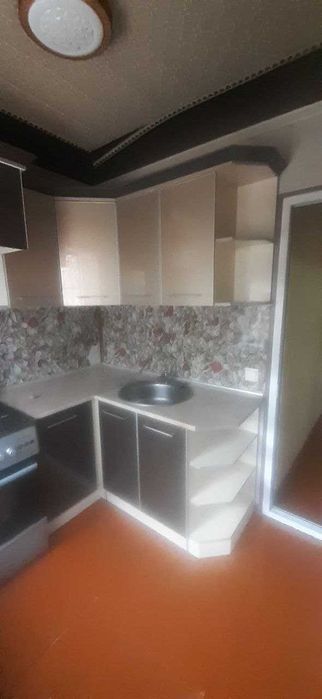 Широткада 2 хонали уй сотилади