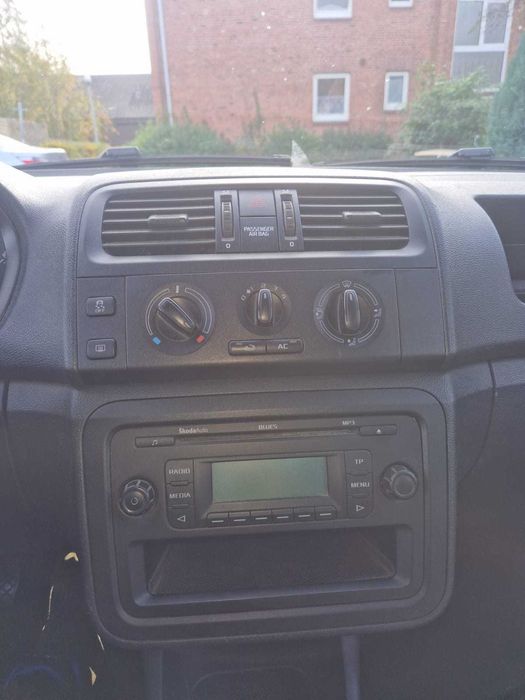 SKODA Roomster 2011 1.6TDi 90 CP E5 AC, recent adusa Germania