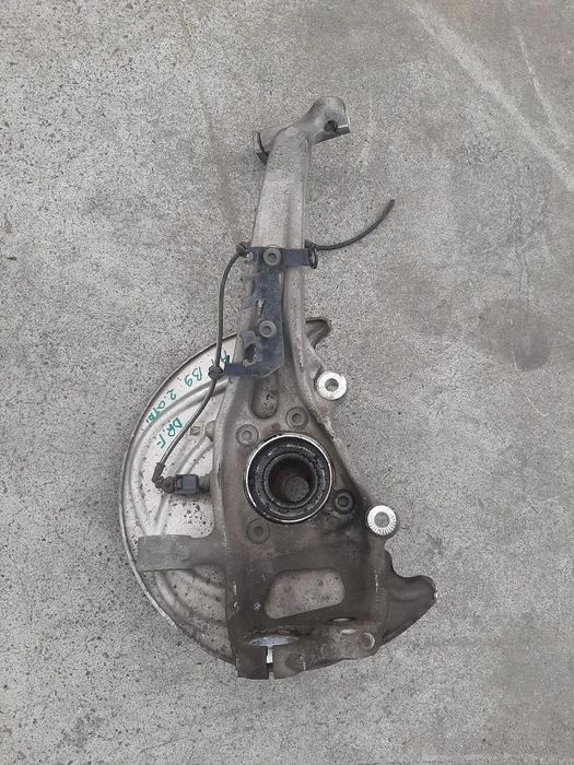 fuzeta dreapta fata 2.0 tdi deu audi a4 b9 8w 2018 8w0407560   8w0615312e