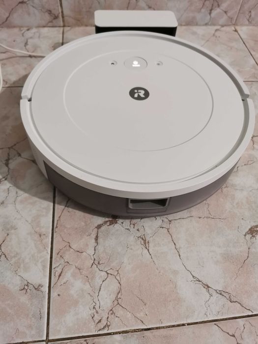 Робот Roomba combo