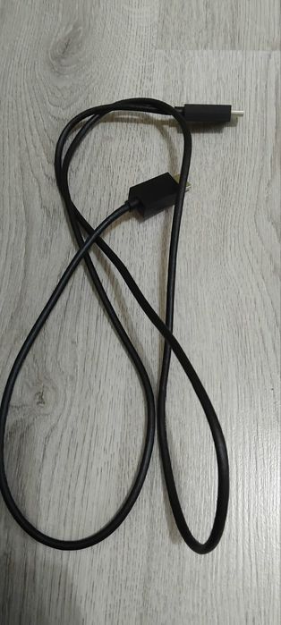 Playstation 5 Slim с 3 игри и постойка за конзолата