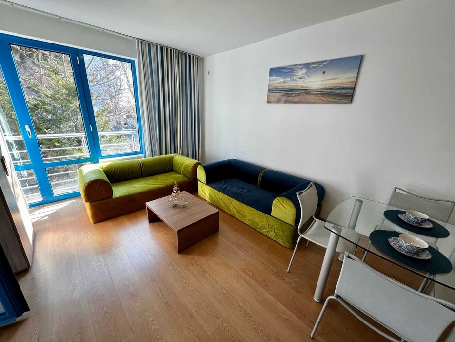 Продава се Двустаен апартамент в к.к. Слънчев бряг - 72 кв.м за 1181 €/кв.м - Снимка #1