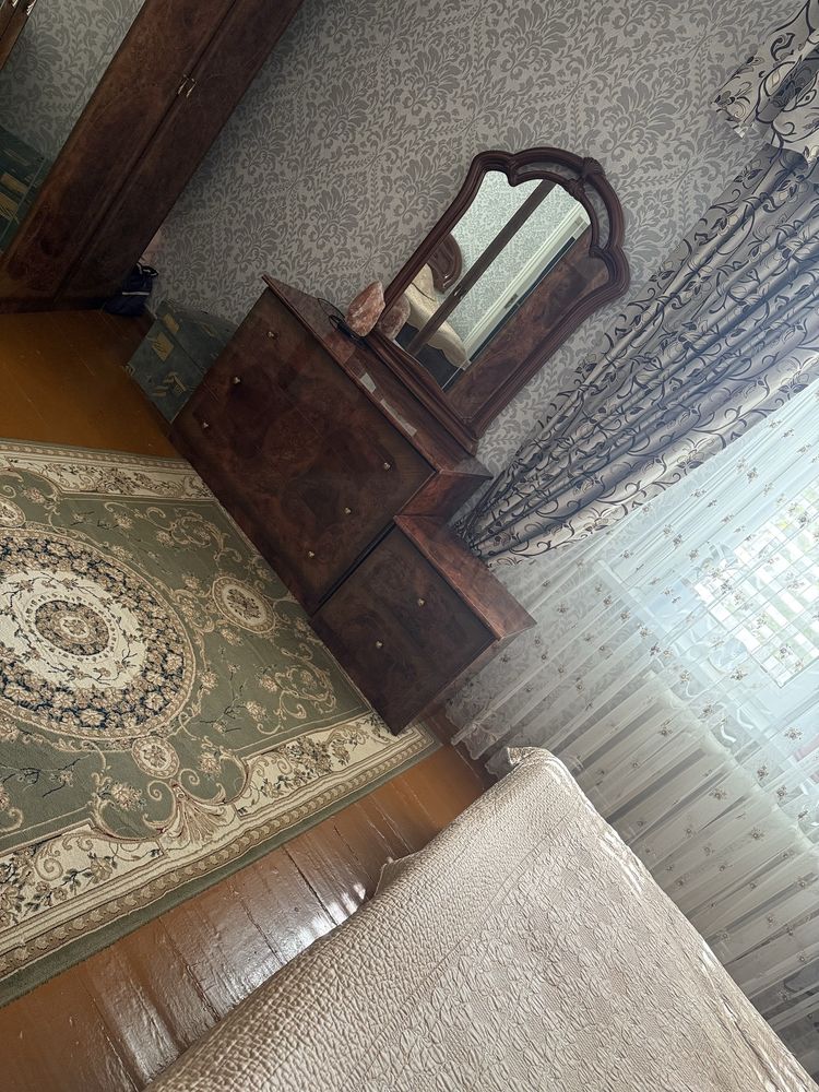 Спальная гарнитура