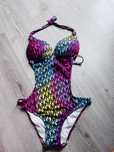 Costum de baie .