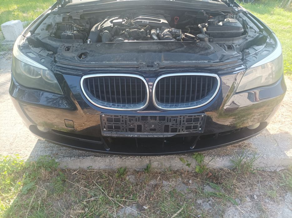 Grile nări cromate bară față BMW seria 5 E60 E61