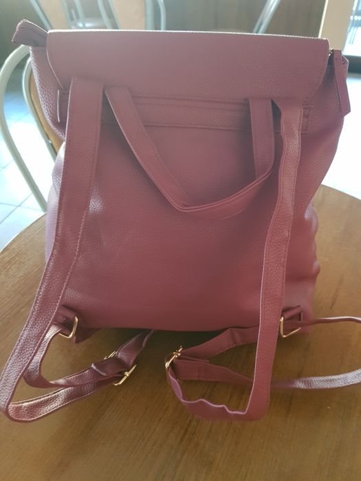 Нова цикламена раница