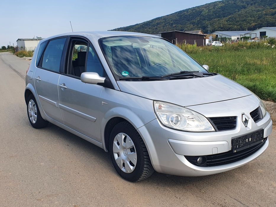 Renault Megane Scenic an 2009 1.5 dci consum mic mașină spațioasă