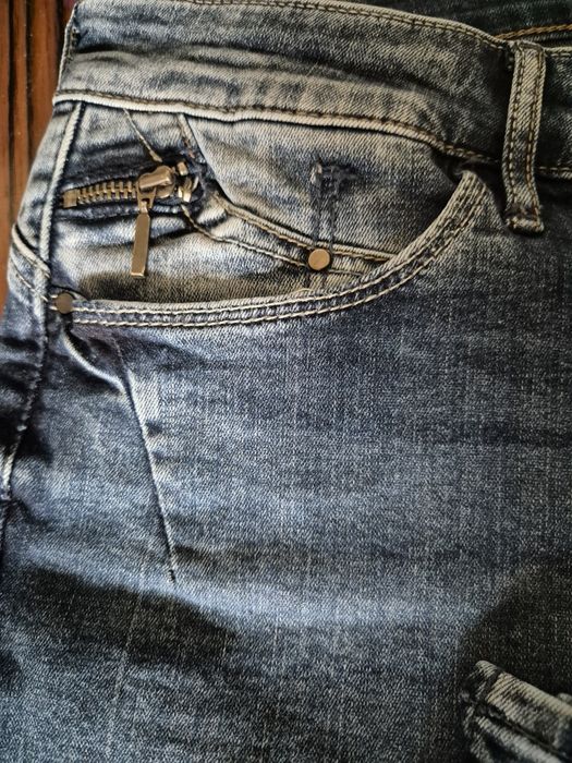 Дамски дънки ,L размер