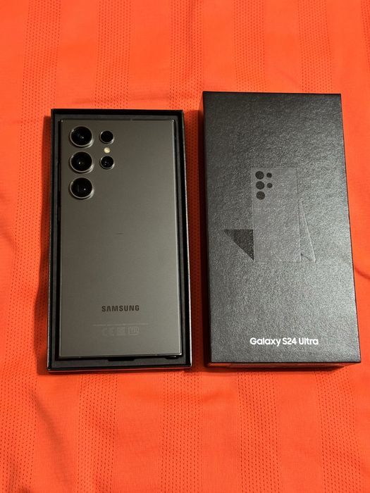 Samsung S24 Ultra 512 gb Ram 12 польный комплект