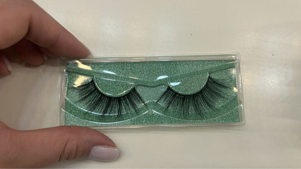 Vand gene false banda pentru makeup