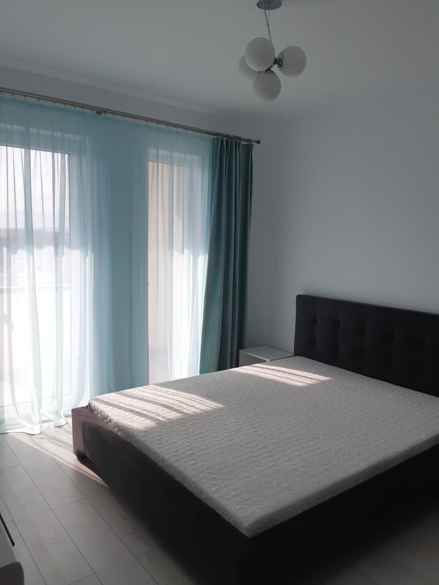 Inchiriez apartament 2 camere City resident