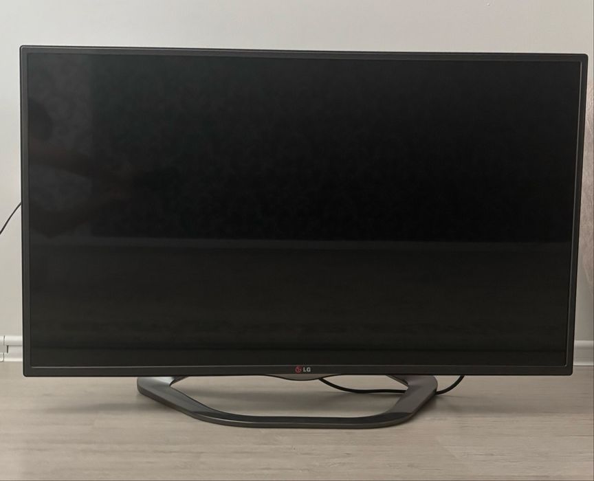 LED телевизор LG 42LA620V [Wi-Fi, SmartTV]