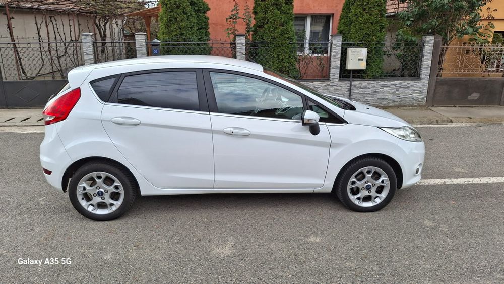 Ford Fiesta Motor 1.4 diesel 69 cp an 2012 euro 5