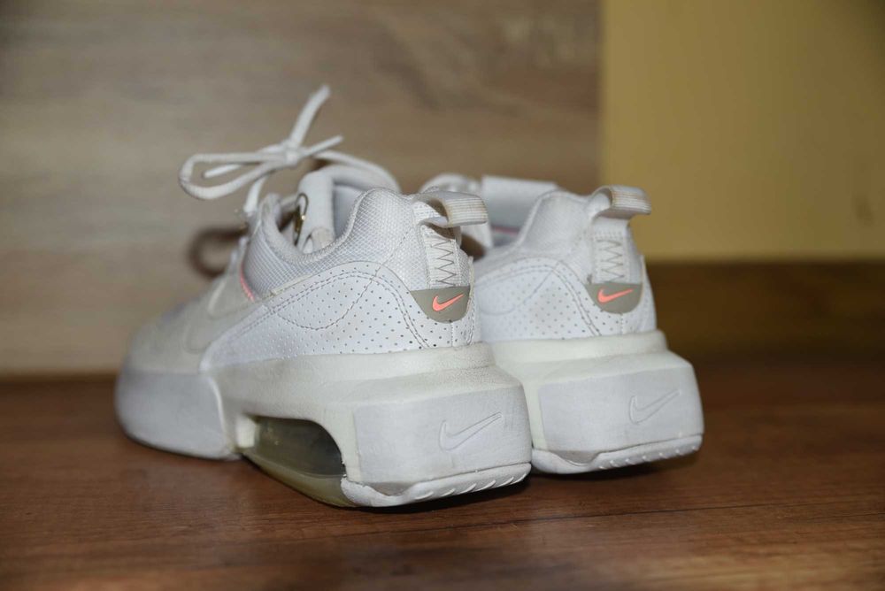 Nike Air MAX Verona оригинални маратонки номер 38,5,