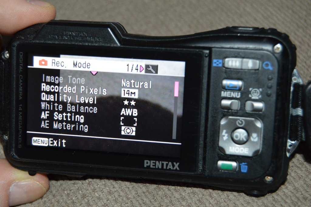 Aparat foto digital Pentax Optio WG-1, 14MP, GPS, Waterproof