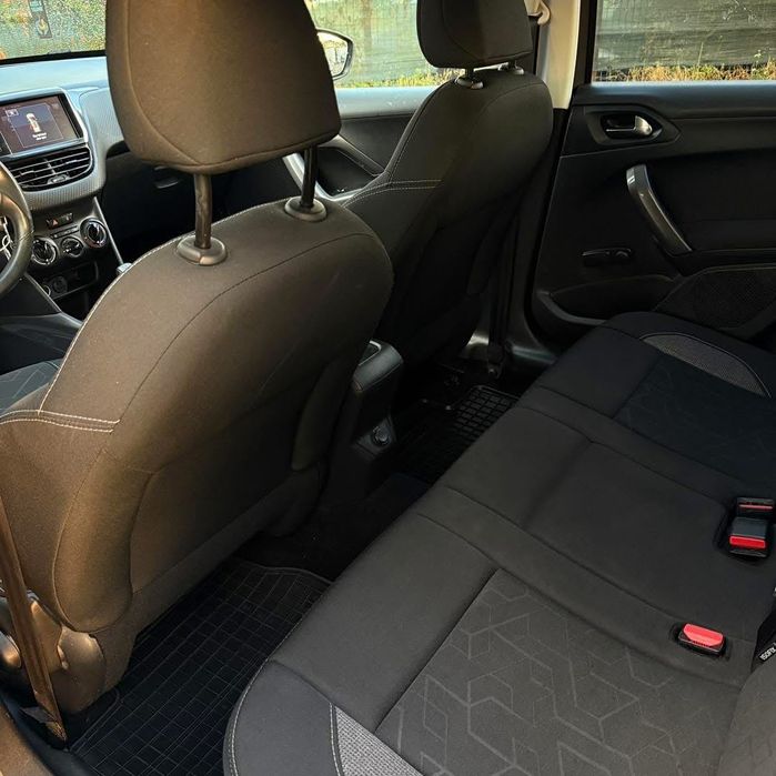 Vand Peugeot 2008 1.6 HDI 2016.