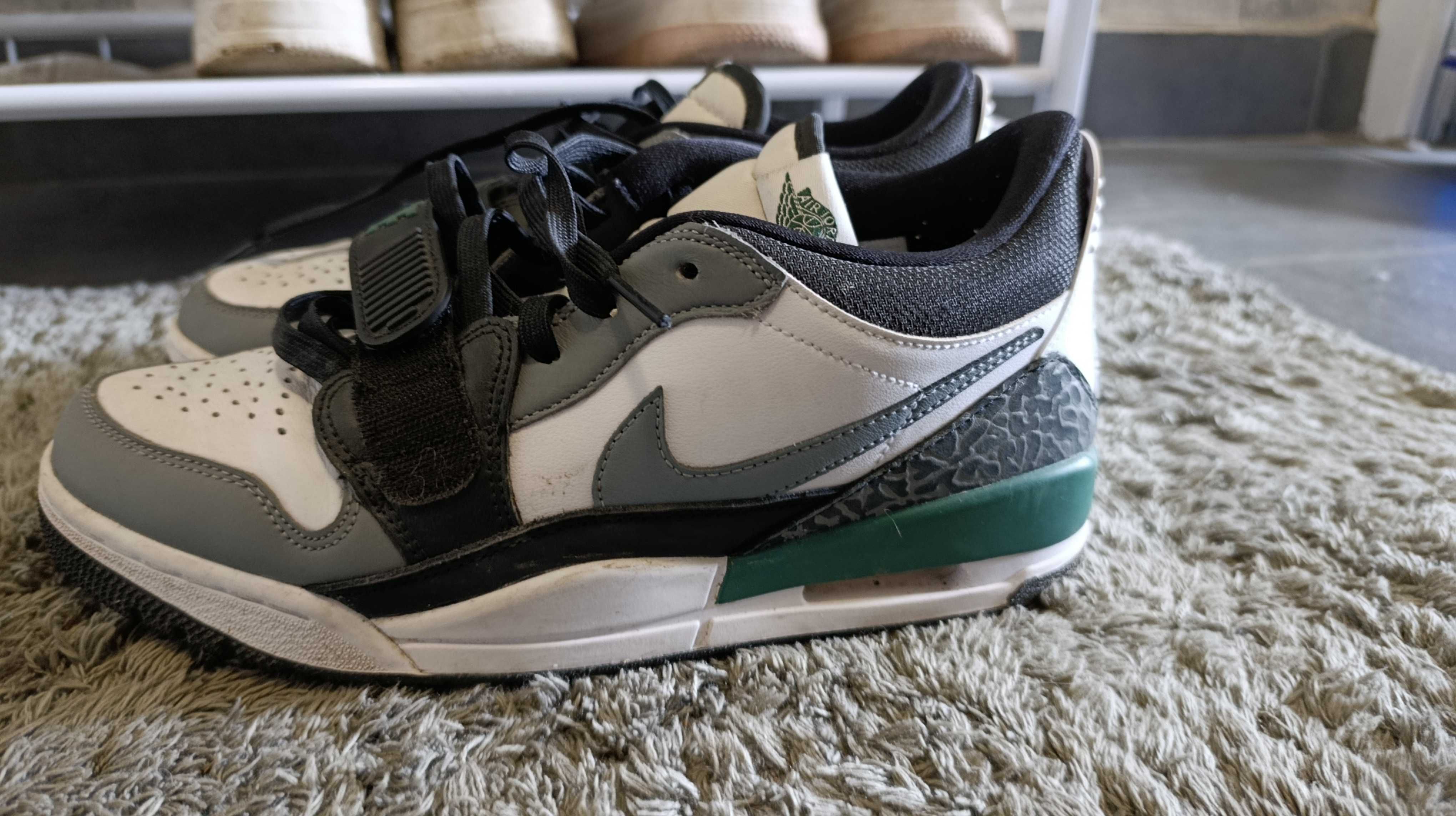 Маратонки nike air Jordan