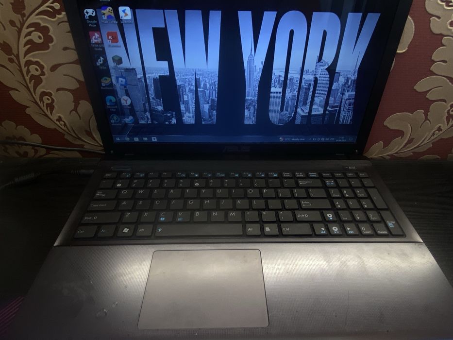 Ноудбук ASUS x55VD’ Core i3/ 4GB/ 500GB для учёбы и работы
