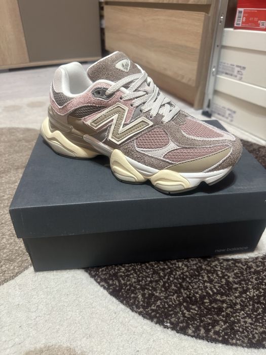 New Balance 9060 pink Limited edition 37,38,39,40,41