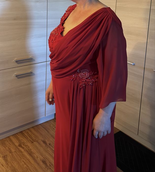 Rochie eleganta rosie