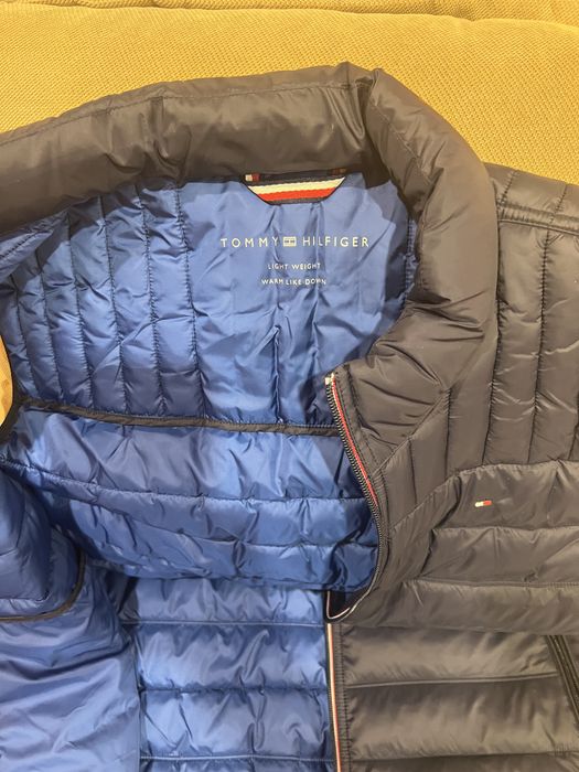 Vesta Tommy Hilfiger originala cumparata din SUA