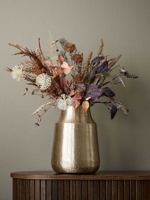 3 малки вазички (чешка, шотландска и китайска) и една голяма от Юск