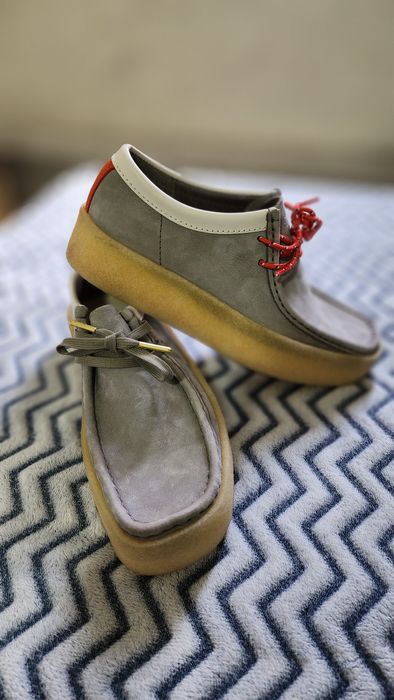 Ботинка CLARKS дан