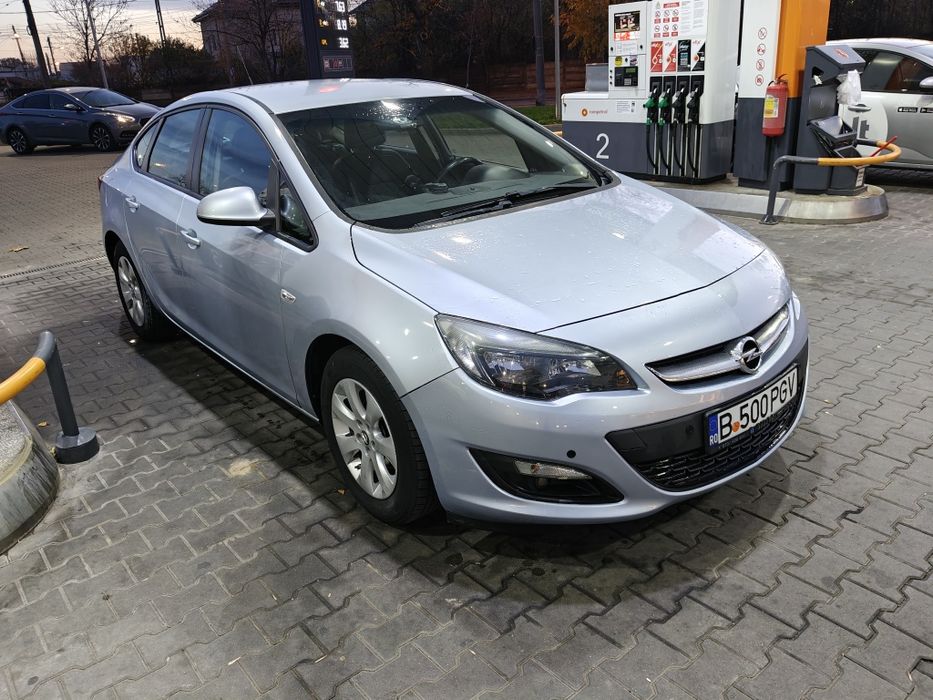 Opel Astra J 2016