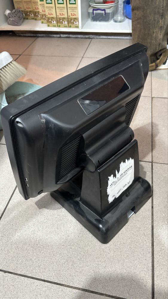 15 touch pos machine