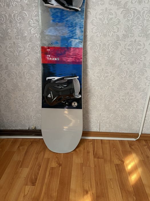 Placa snowbord 135 cm trans cu legaturi