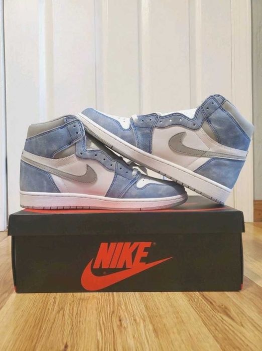 *NEW* Jordan 1 Hyper Royal - verificare colet