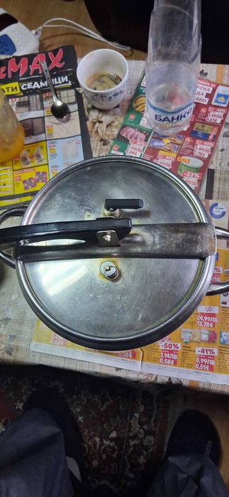 тенджера под налягане