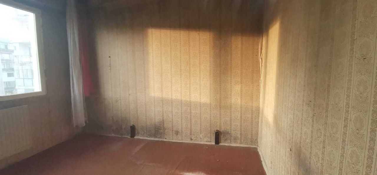 Продава се Четиристаен апартамент в Габрово, Младост - 86 кв.м за 742 €/кв.м - Снимка #12