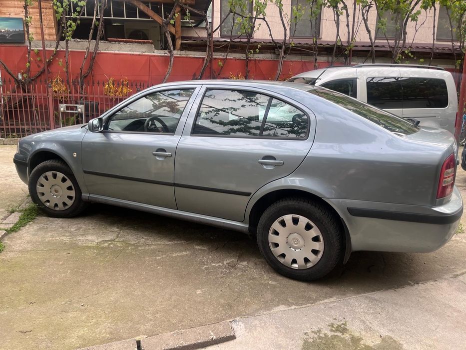 Skoda Octavia 1.6 Benzină