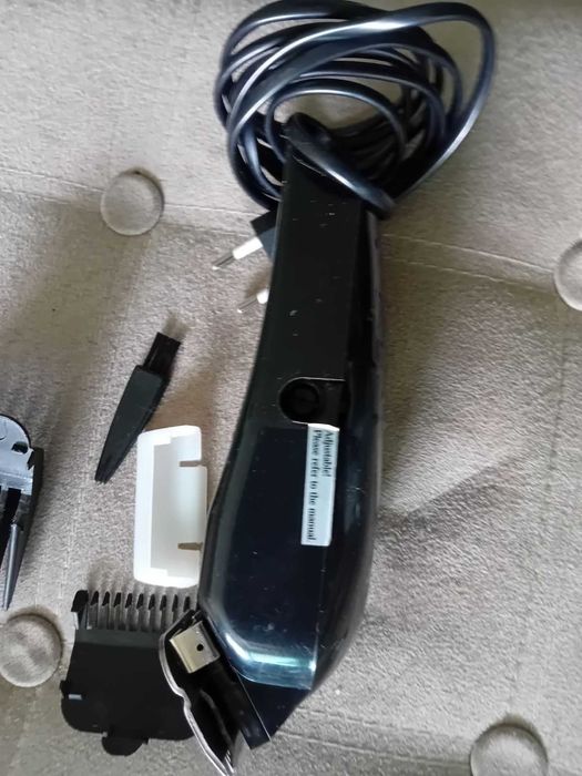 Машинка за подстригване ,електрическа на 220 V