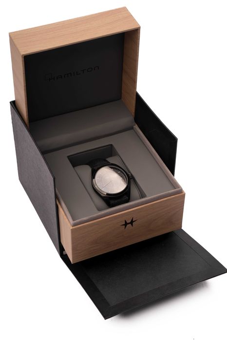 Ceas Hamilton Khaki Field Quartz H68401735