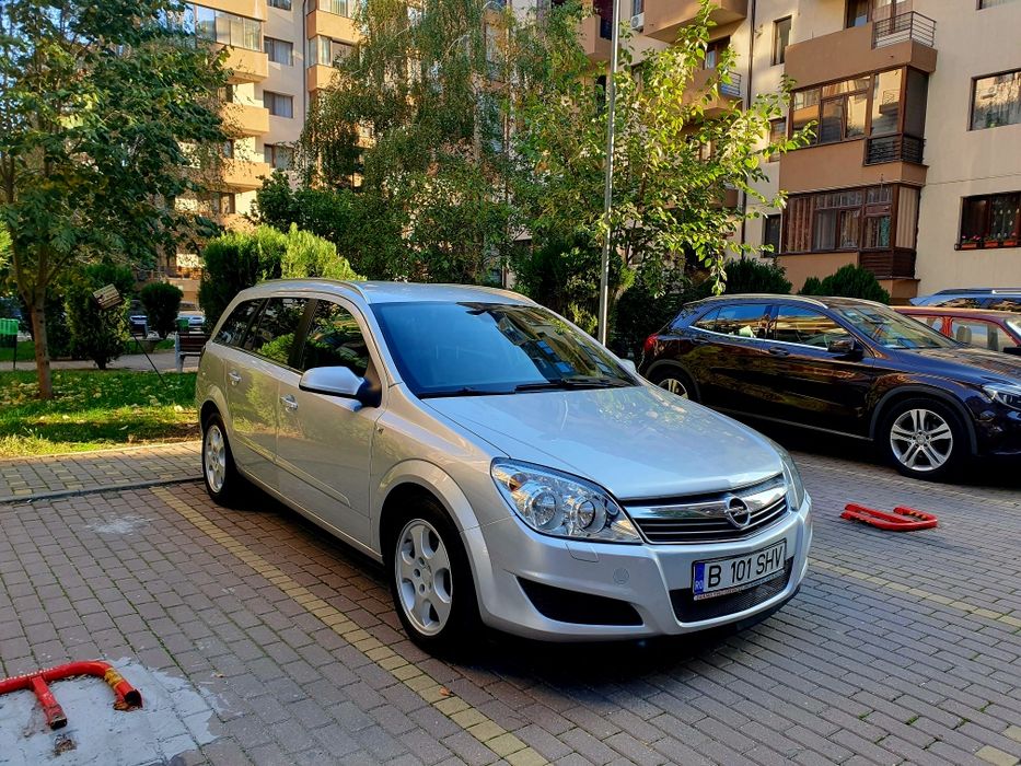 Opel astra h 2010 Facelift 220.000 Km reali Impecabilă
