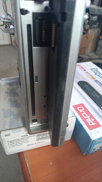 Radio auto cu cd cu usb tf card mp3