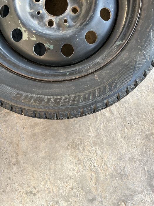 Шины с диском Bridgestone 175/65/14 R