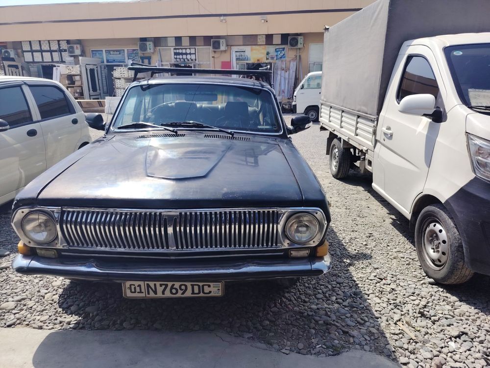 Gaz 2401 volga .