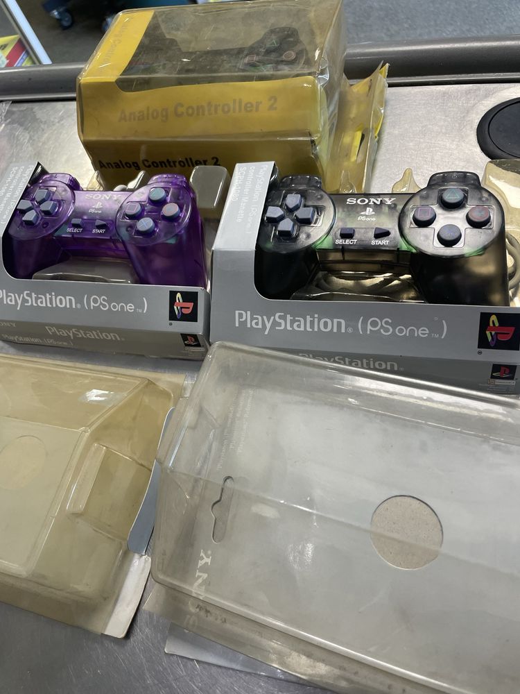 Контролери за ps2 и ps one