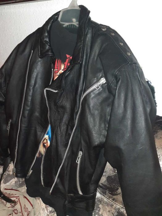 Geaca din piele noua de rocker