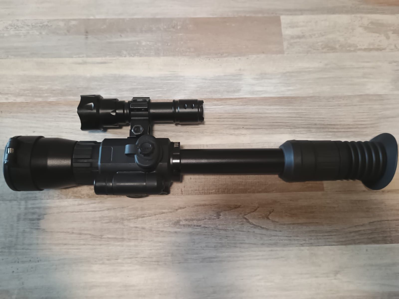 Нощен прицел yokon photon xt 6.5x50     Бартер за оптика